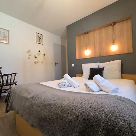Hotel Maison 4 Pers-mer-montagne-lourdes-quartier Calme 4*