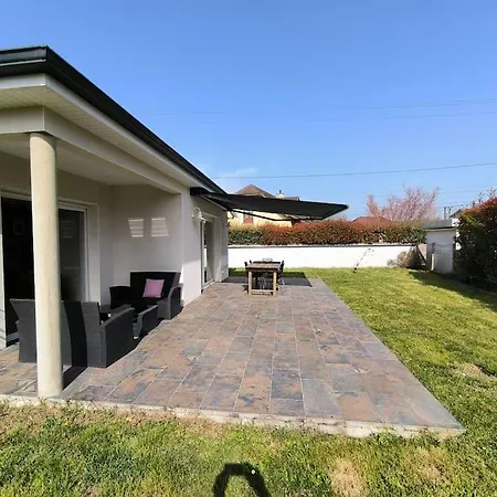 Maison 4 Pers-mer-montagne-lourdes-quartier Calme Hotel